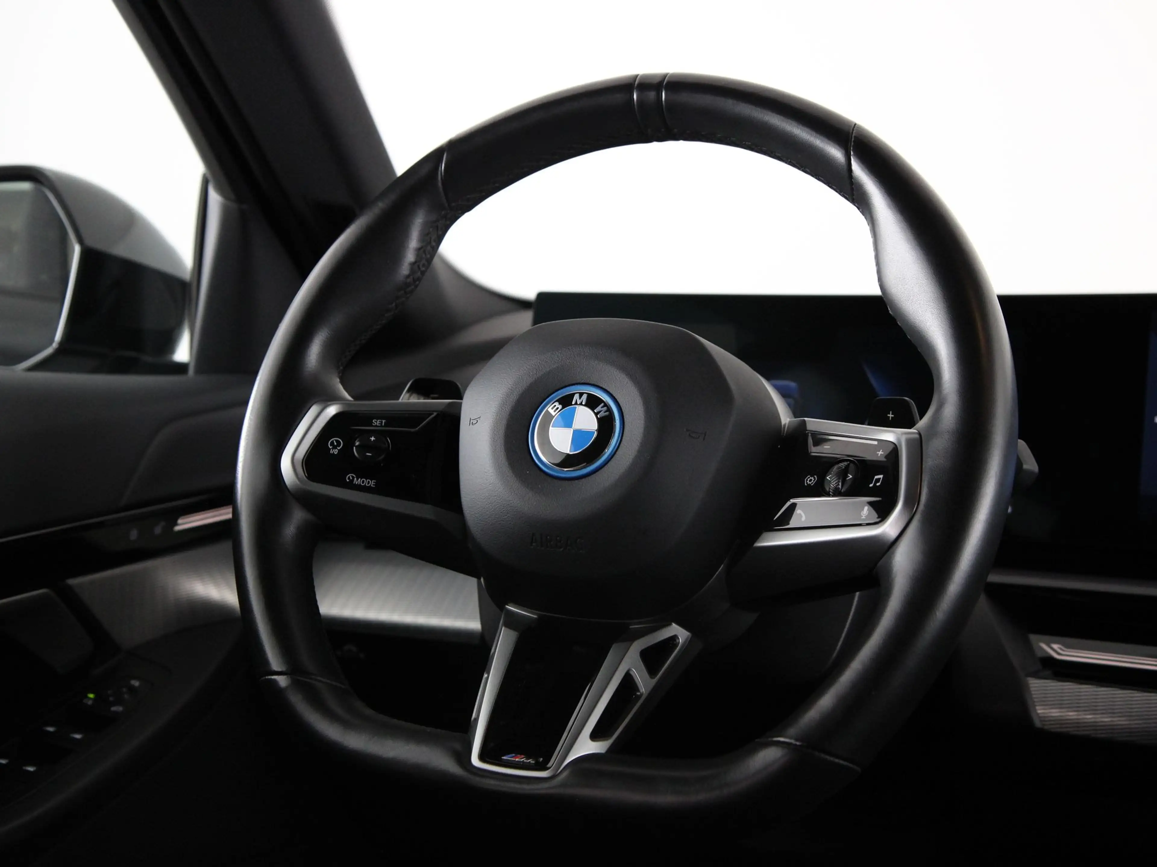 BMW 530 5 Serie 530e Touring M-Sport — photo 2