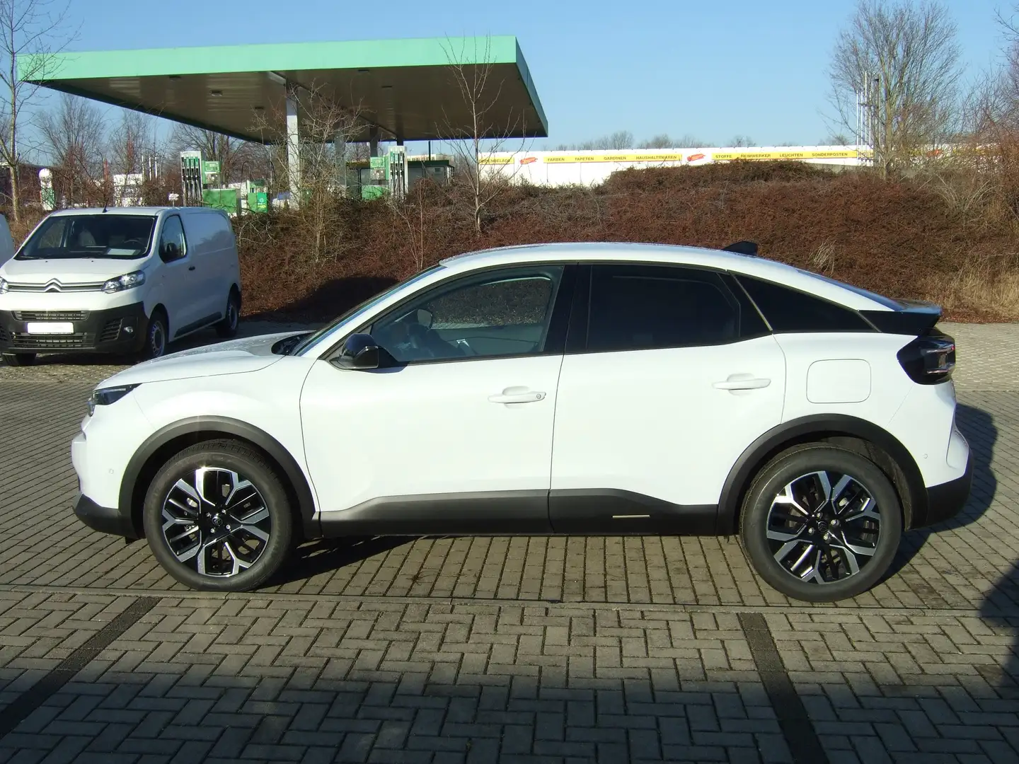 Citroen C4 Max Automatik Hybrid eDSC6 Facelift Navi Keyless Weiß - 2
