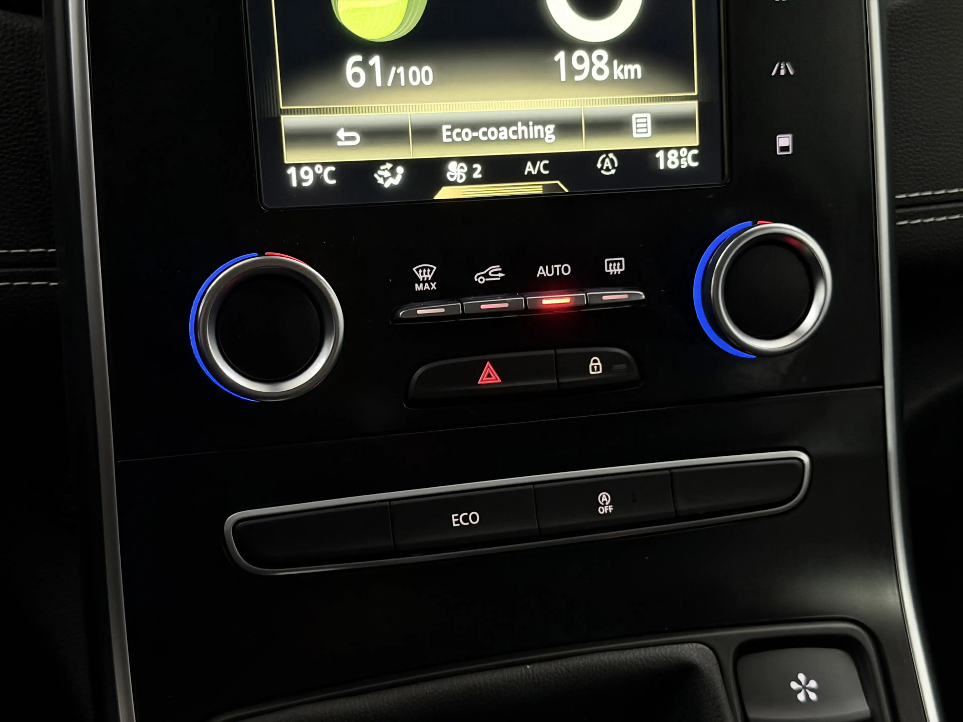 Renault Scenic 1.2 TCe Intens Clima, Half leder, Navi, Parkeersen — photo 17