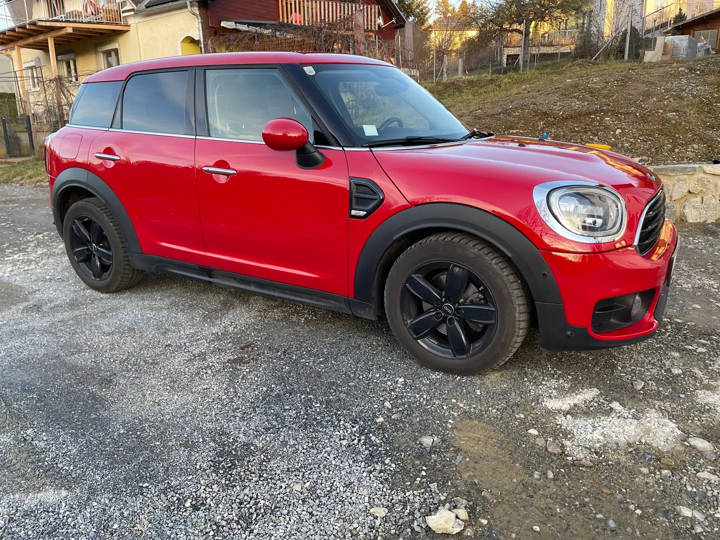 MINI Cooper D Countryman MINI Countryman Cooper D ALL4 COOPER Rot - 1