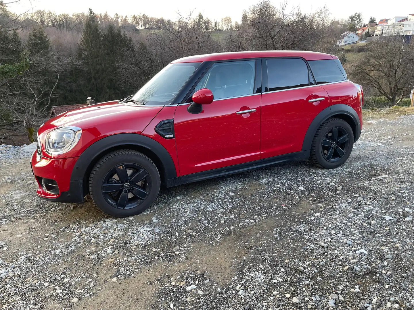 MINI Cooper D Countryman MINI Countryman Cooper D ALL4 COOPER Rot - 2