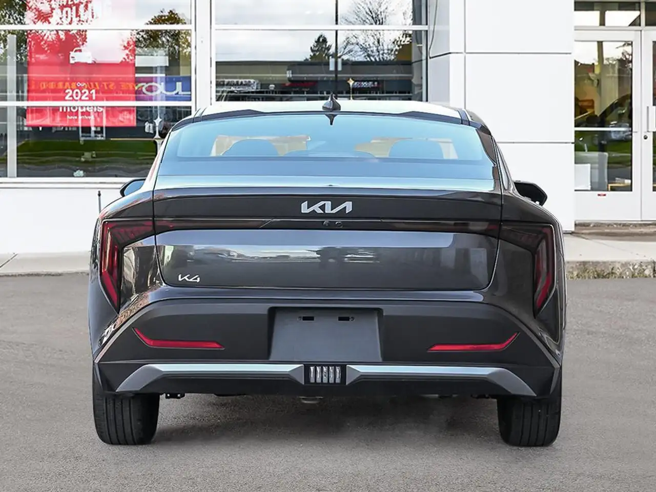 Kia K4 снимка Kia K4