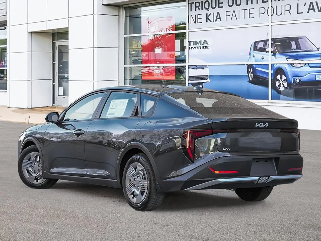 Kia K4 снимка Kia K4