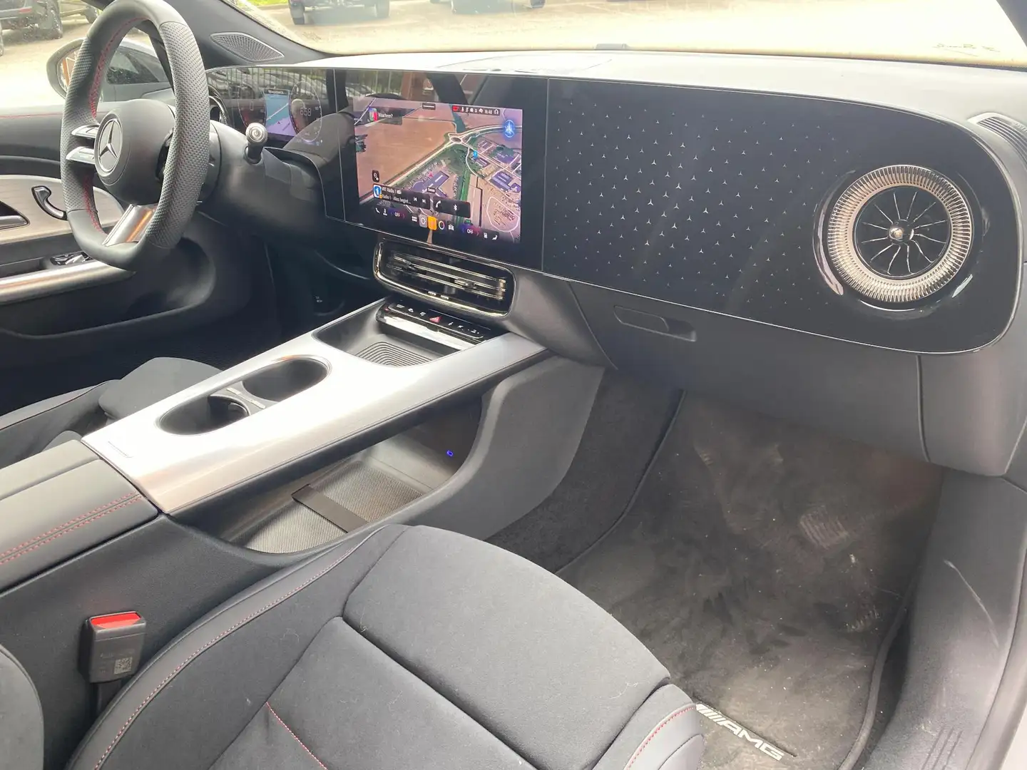 Mercedes-Benz CLA 250 250+ Sport Edition Grau - 2