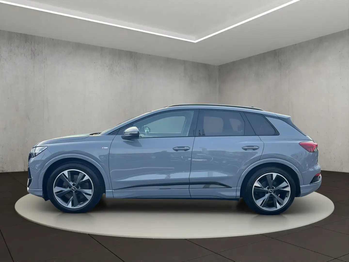 Audi Q4 e-tron 40 150 kW Gris - 2