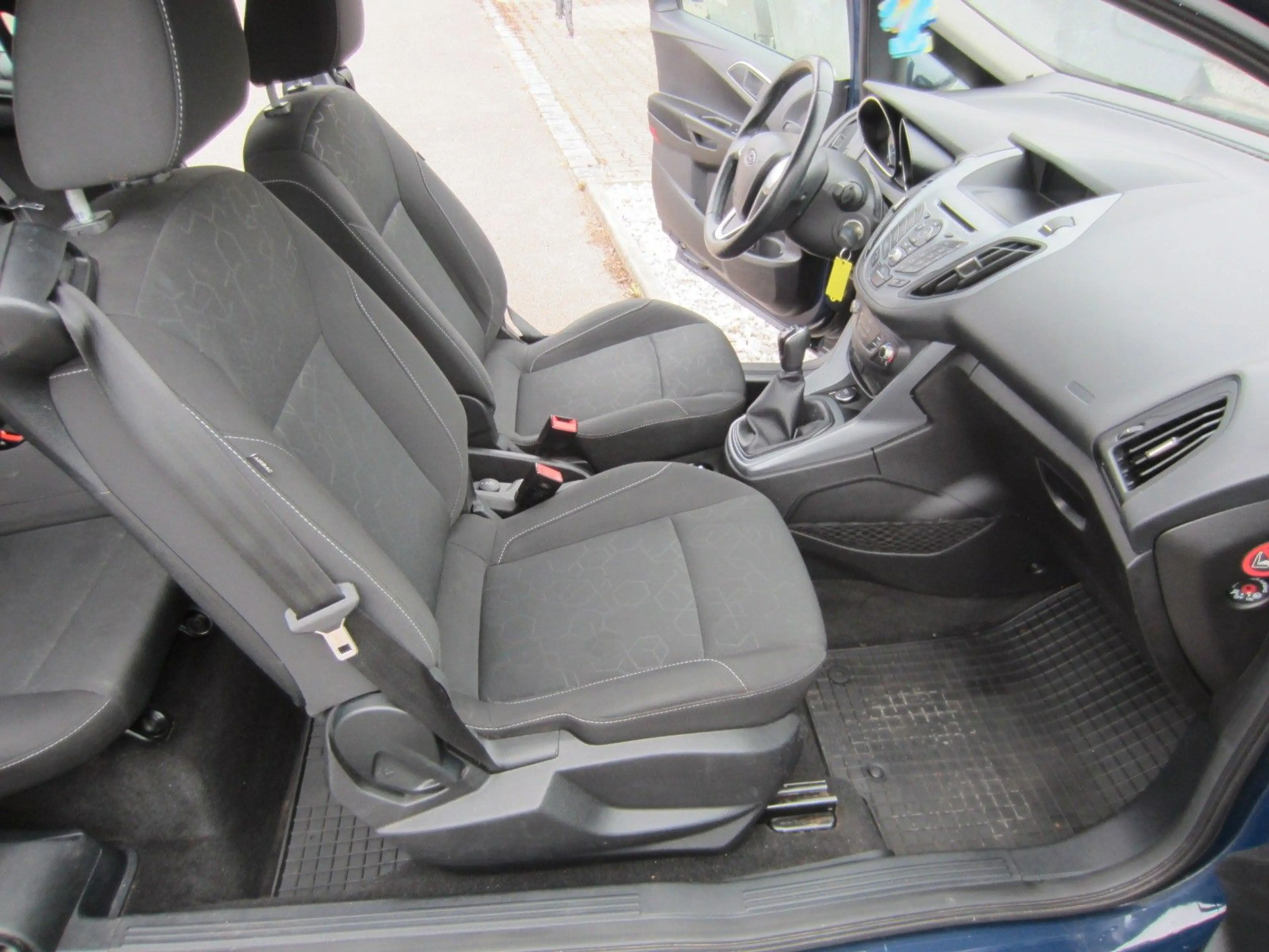 Ford B-Max B-MAX  1,4 Trend — photo 6