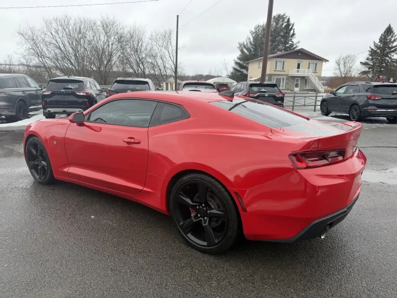 Chevrolet Camaro снимка Chevrolet Camaro