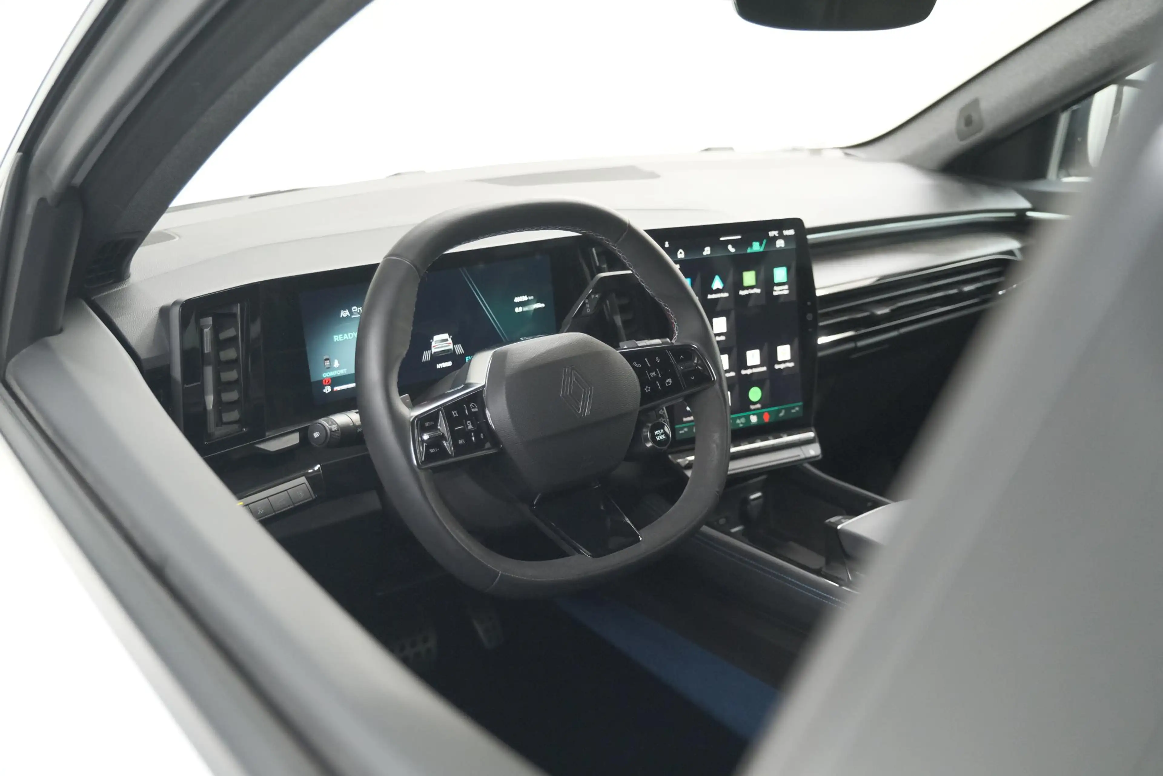 Renault Rafale 1.2 E-Tech 4x4 plug-in hybrid 300 esprit Alpine | — photo 2