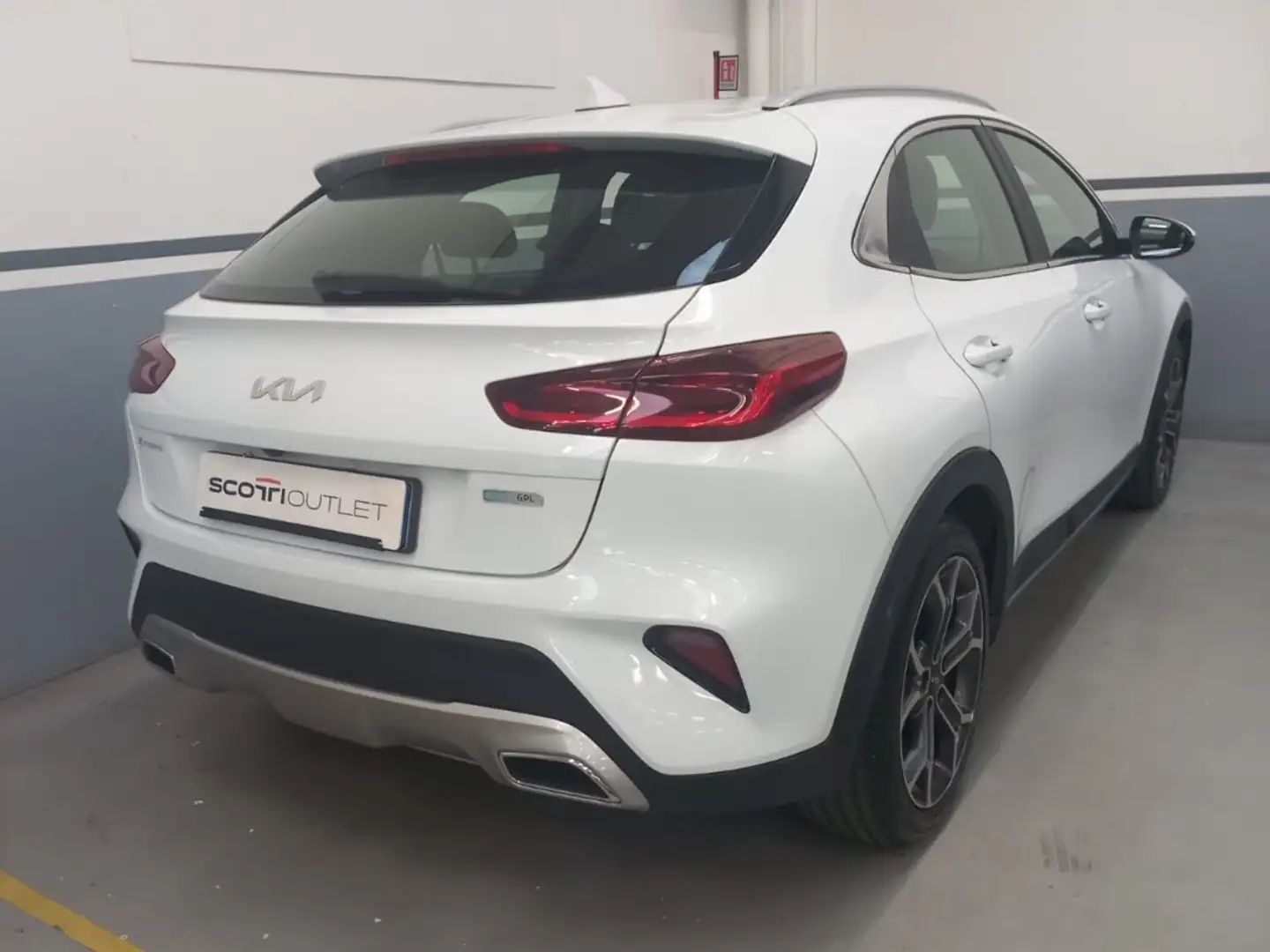 Kia XCeed 1.0 t-gdi Business Gpl 117cv Blanc - 2