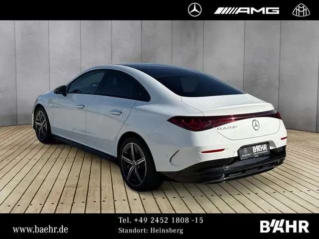 Mercedes-Benz CLA view 3