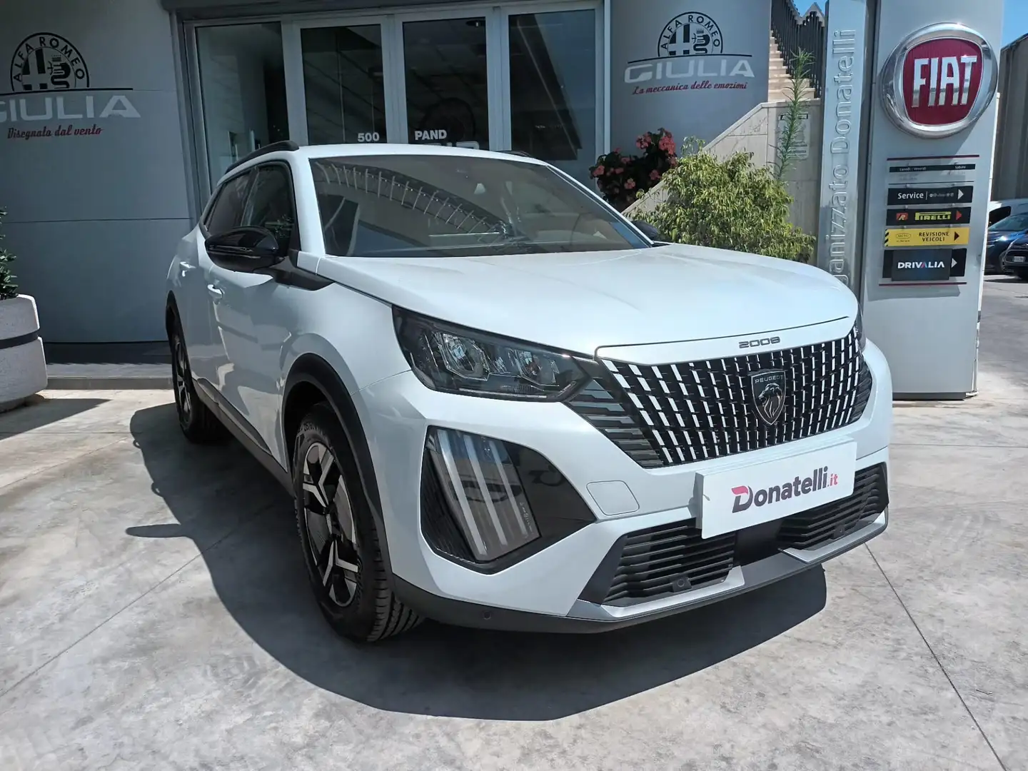 Peugeot 2008 Allure 1.2 PureTech 100 CV S&S Blanc - 1