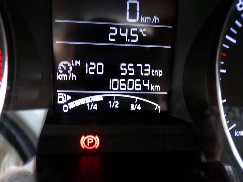 Skoda Fabia 1.0i 75cv Bleu 05/18 Airco Capteurs Bluetooth — photo 12