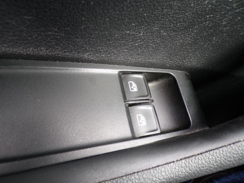 Skoda Fabia 1.0i 75cv Bleu 05/18 Airco Capteurs Bluetooth — photo 11