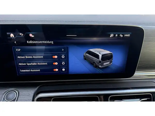 Mercedes-Benz EQV view 19