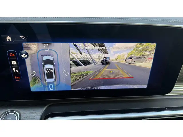 Mercedes-Benz EQV view 16