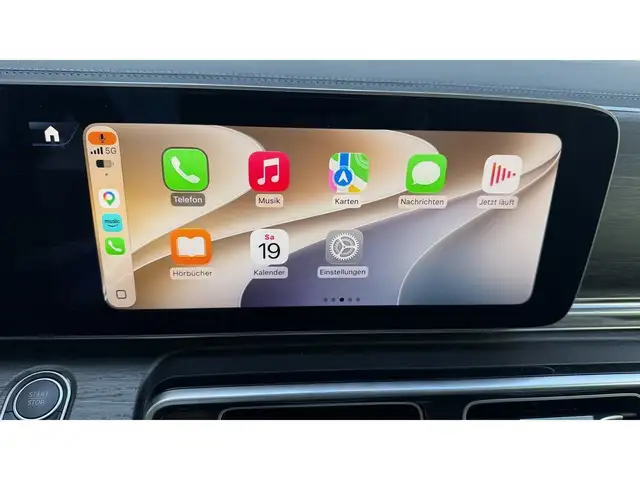 Mercedes-Benz EQV view 22