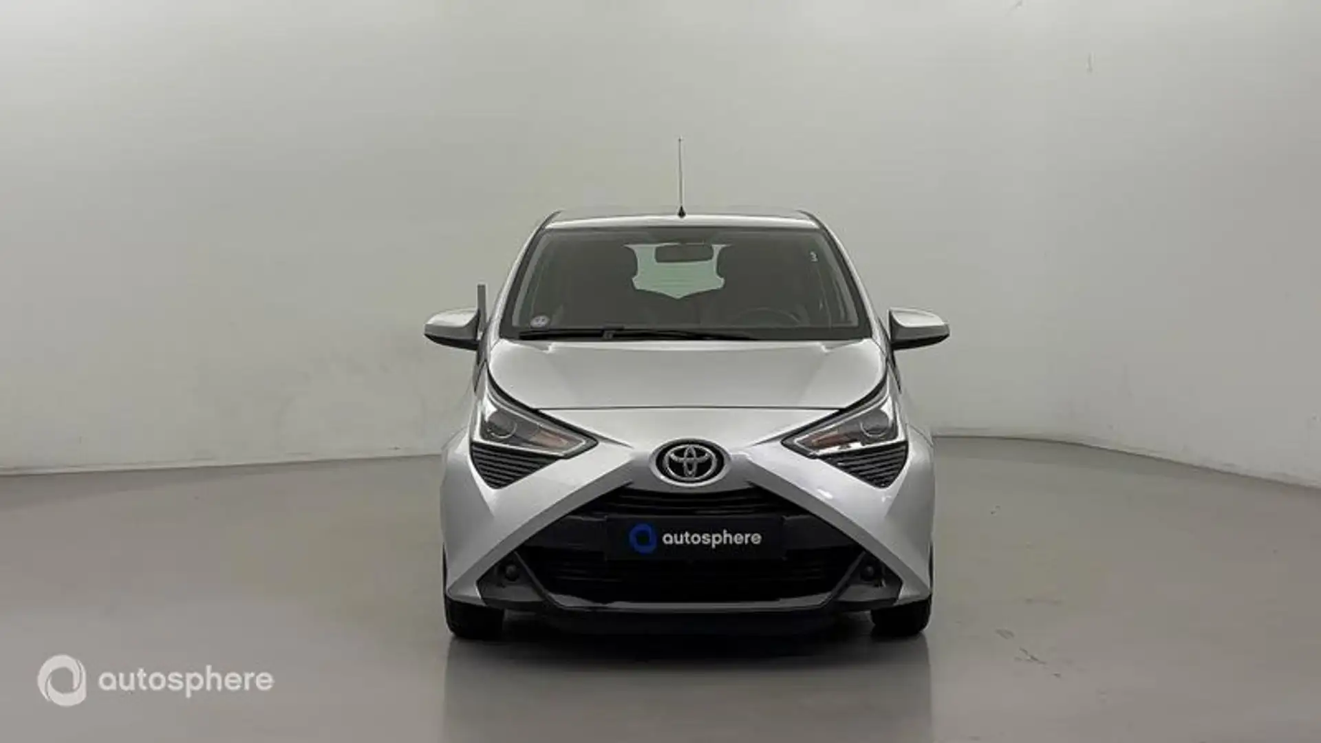 Toyota Aygo 1.0 VVT-i 72ch x-play x-app x-shift 5p MC18 - 2