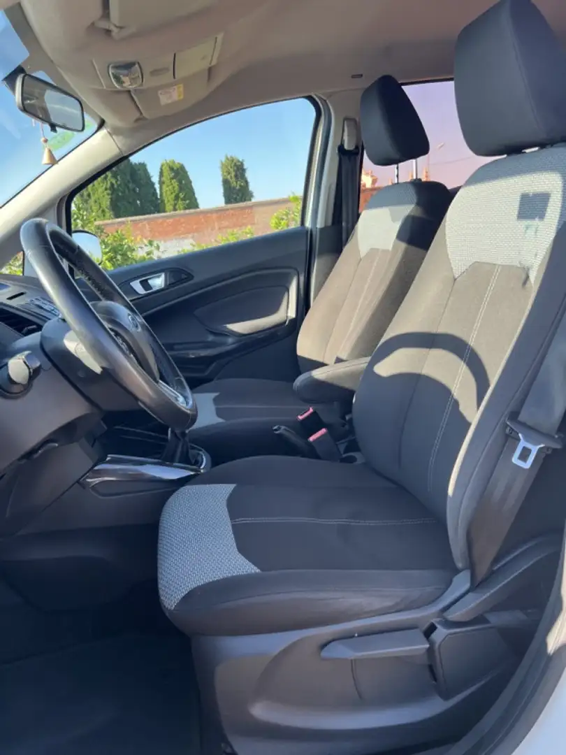 Ford EcoSport 1.50TDCi Trend 95 Weiß - 2