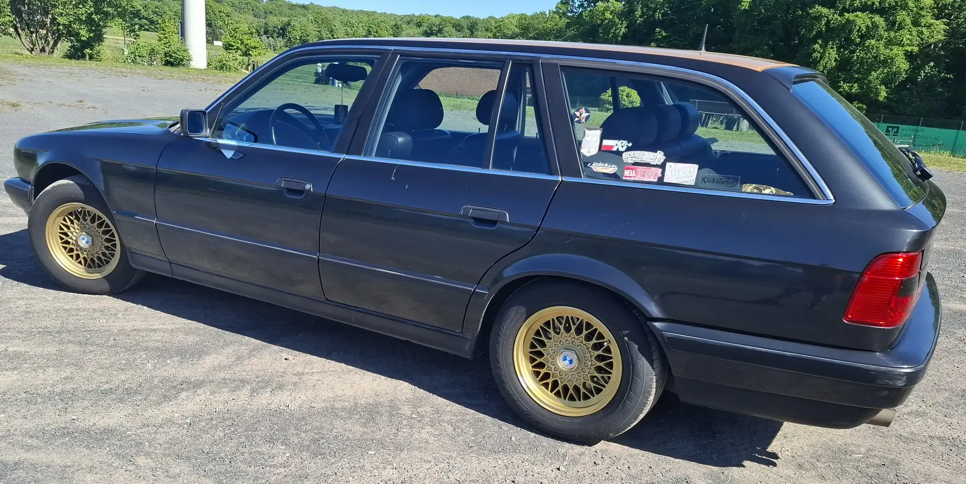 BMW 530 530i V8 Noir - 1