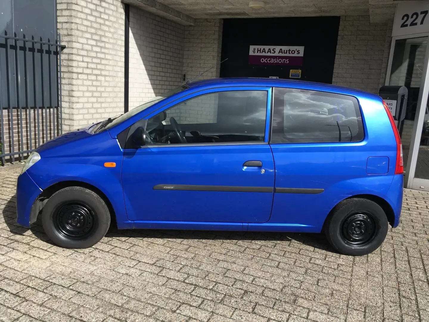 Daihatsu Cuore 1.0-12V Tokyo / APK APRIL 2026 / ZUINIG / LAGE WEG Blauw - 2