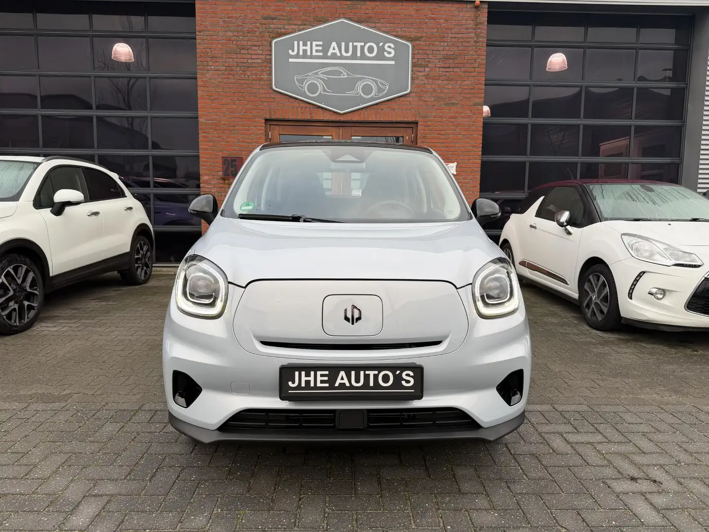 Leapmotor T03 Design 37.3 kWh | Panoramadak | Navi | Camera siva - 2