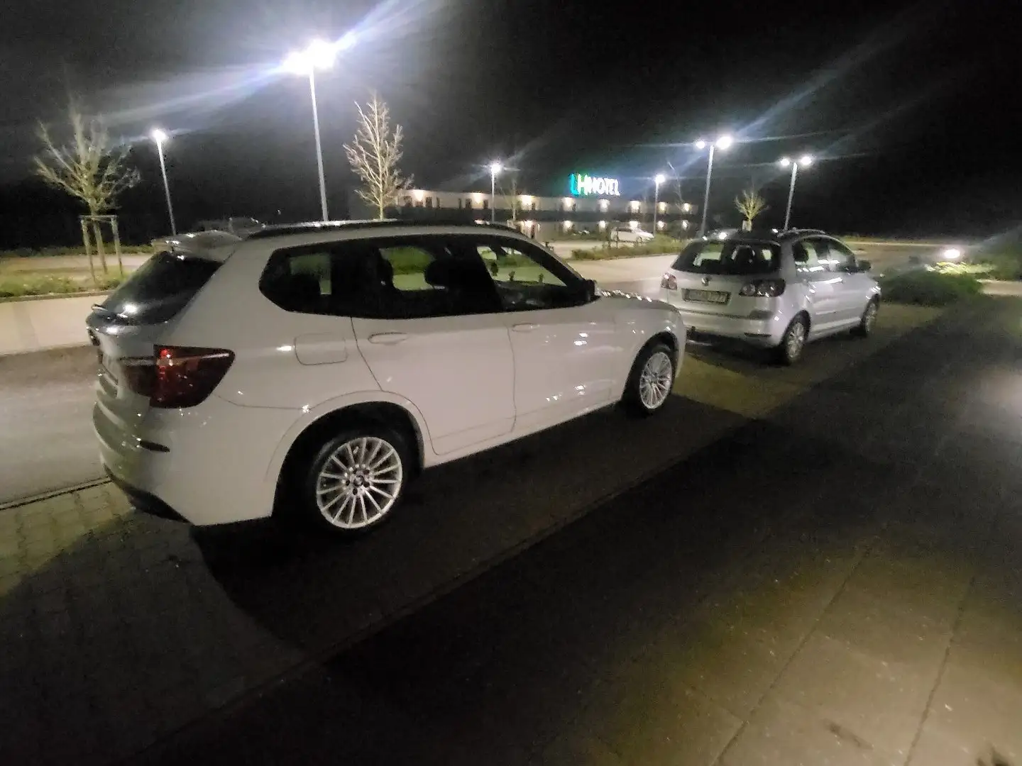 BMW X3 xDrive20d Aut. Fehér - 1
