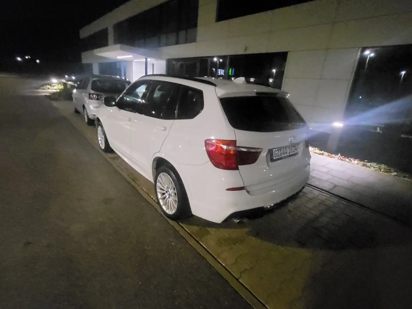 BMW X3 xDrive20d Aut. Fehér - 2