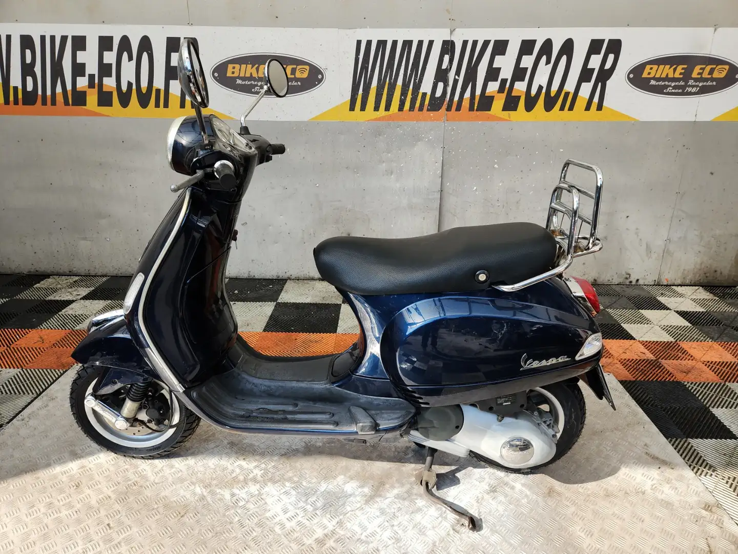 Vespa LX 125 Azul - 2