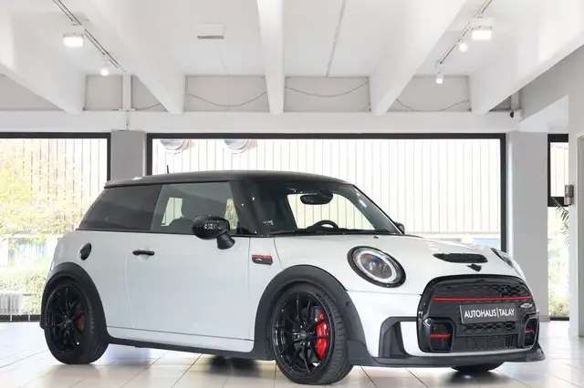 Mini Hatch view 2