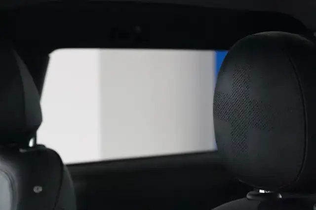 Mini Hatch view 19