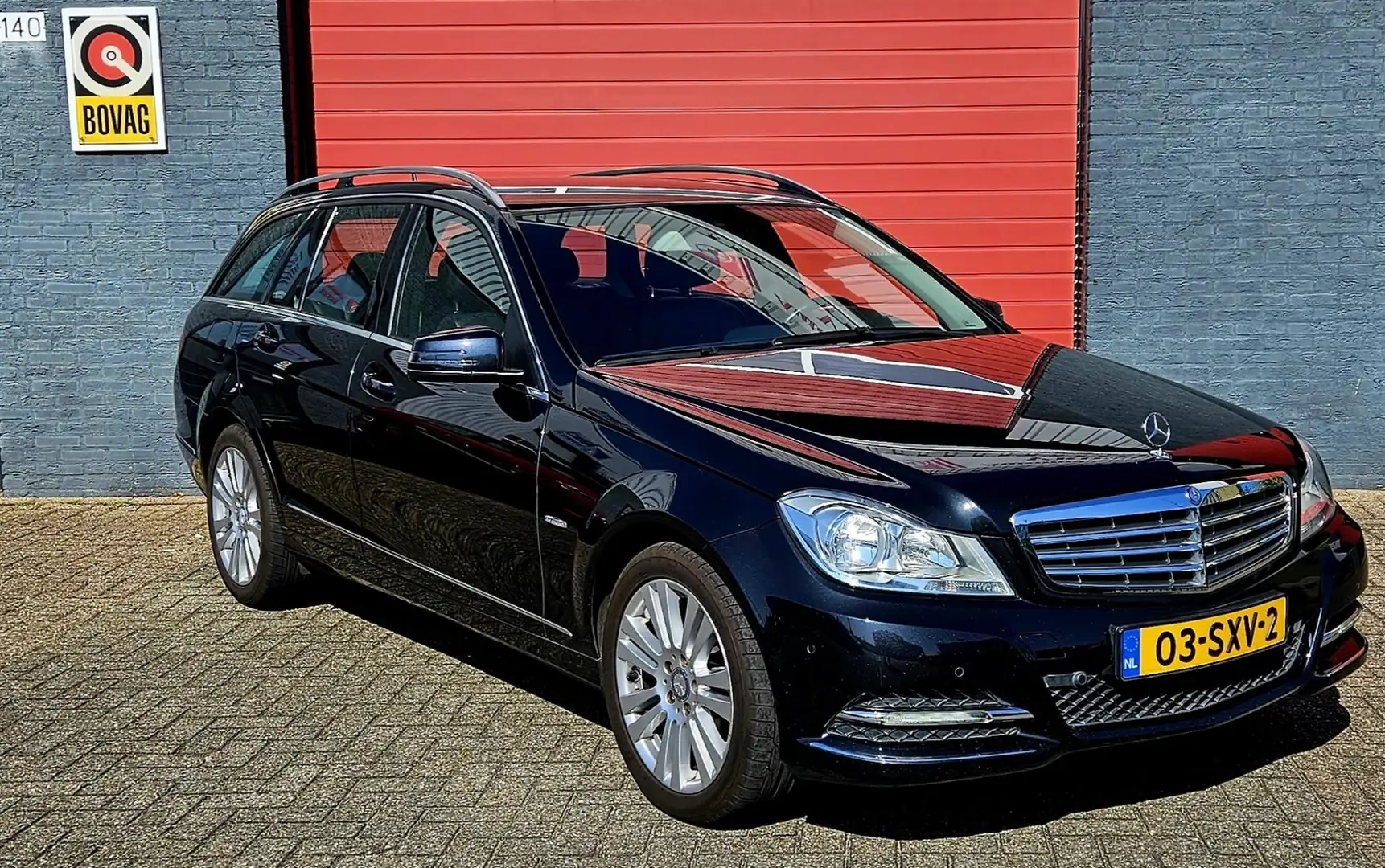 Mercedes-Benz C 180 Estate Business Class 125! Elegance Noir - 2