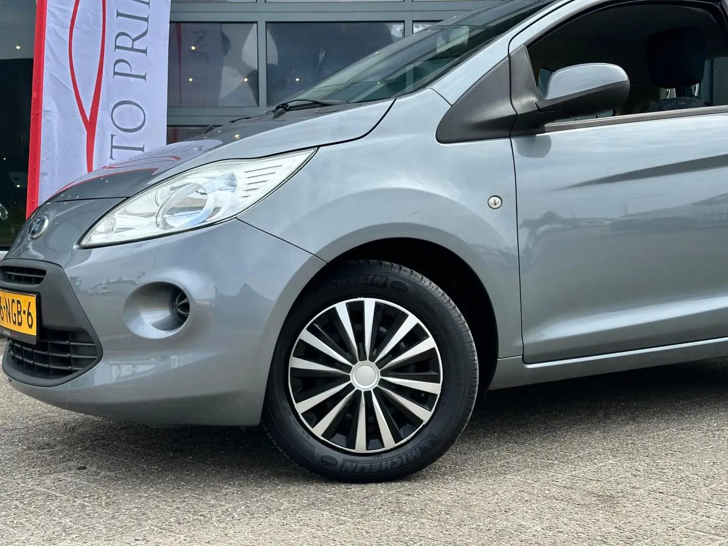 Ford Ka/Ka+ 1.2 Cool&Sound | Airco | Electr. ramen | NAP Gris - 2