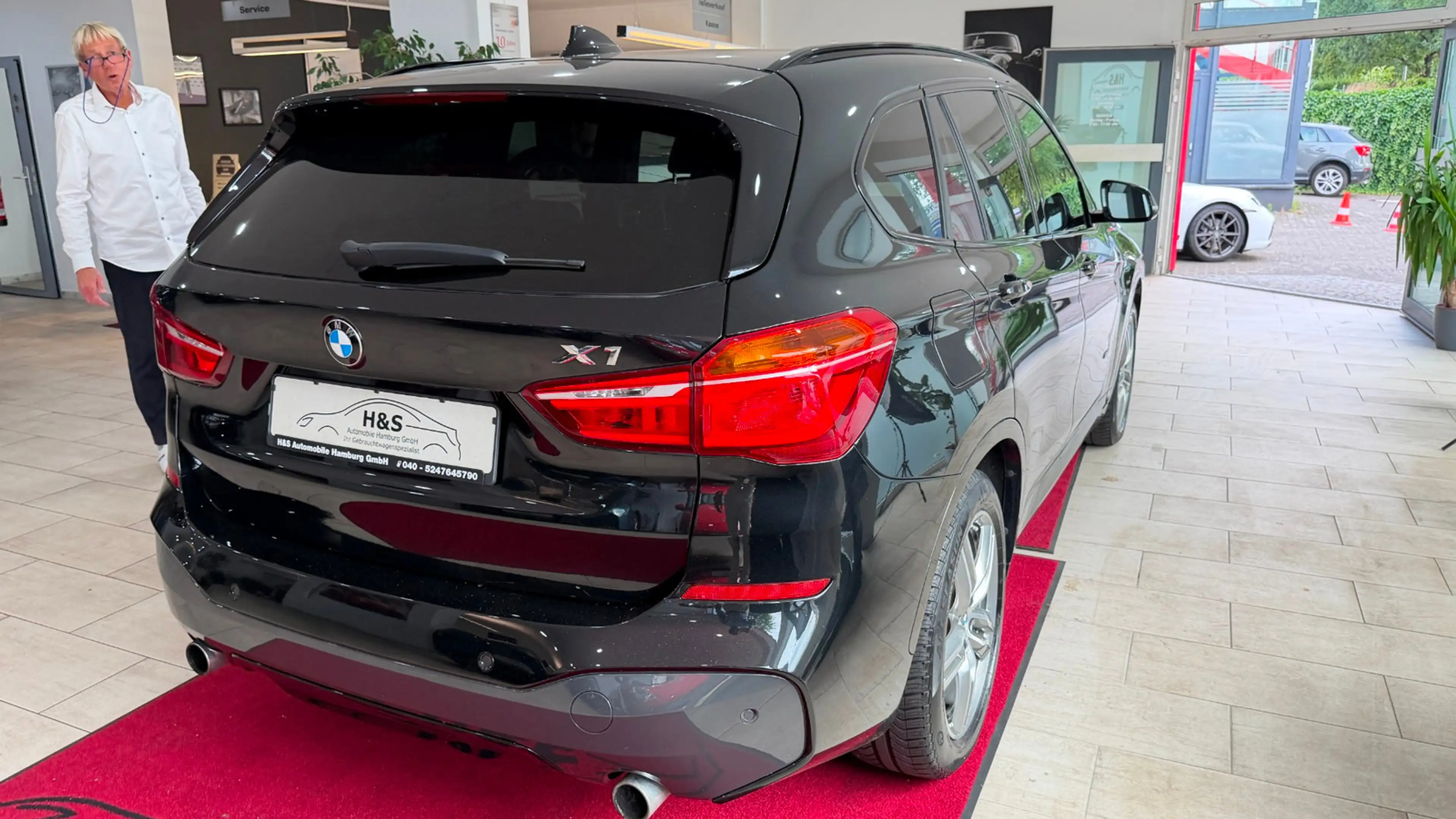 BMW X1 xDrive 25 i M Sport AHK*NAVI — photo 8