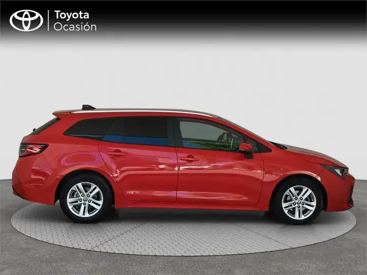 Toyota Auris 2023, foto 17