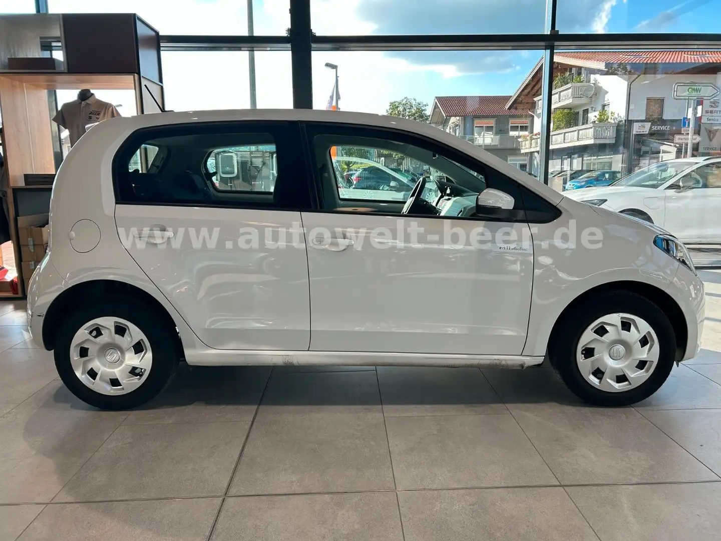 SEAT Mii electric 83PS *NAVI*TEMPOMAT* Weiß - 2