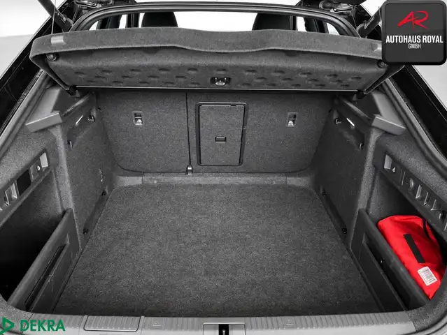 Skoda Superb view 8