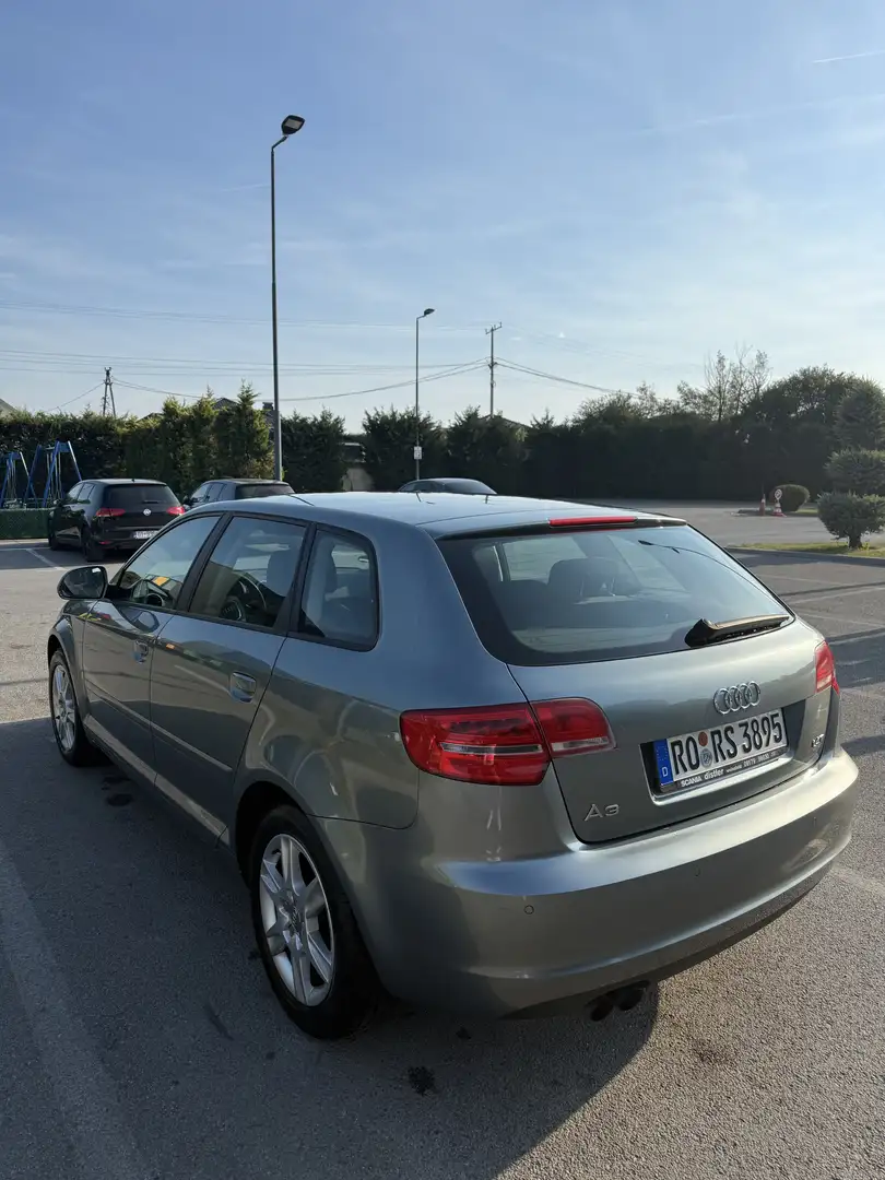 Audi A3 1.4 TFSI Sportback S tronic Ambiente - 2