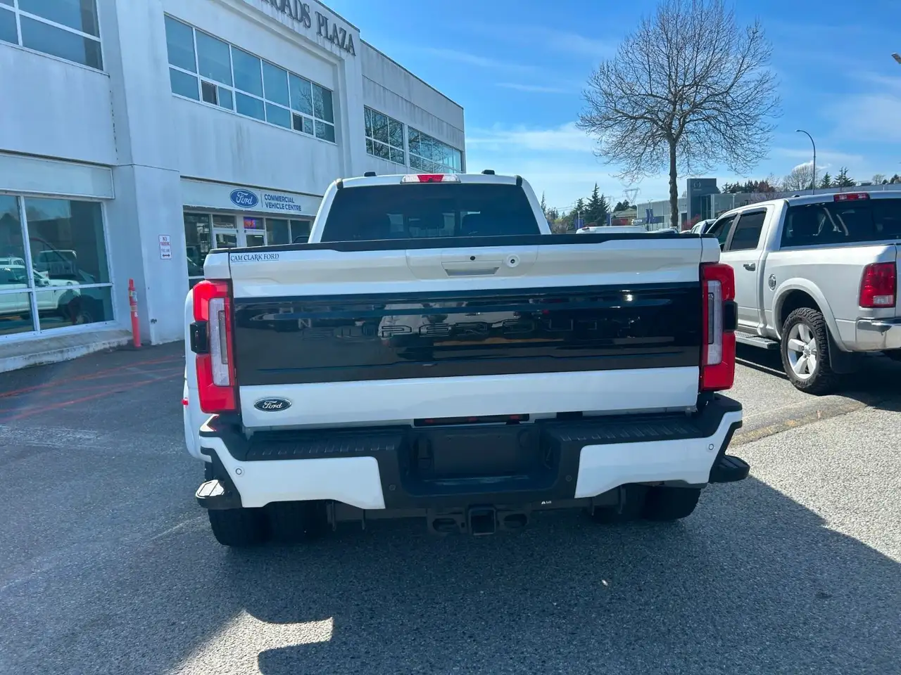 Ford F-450 Super Duty снимка Ford F-450 Super Duty