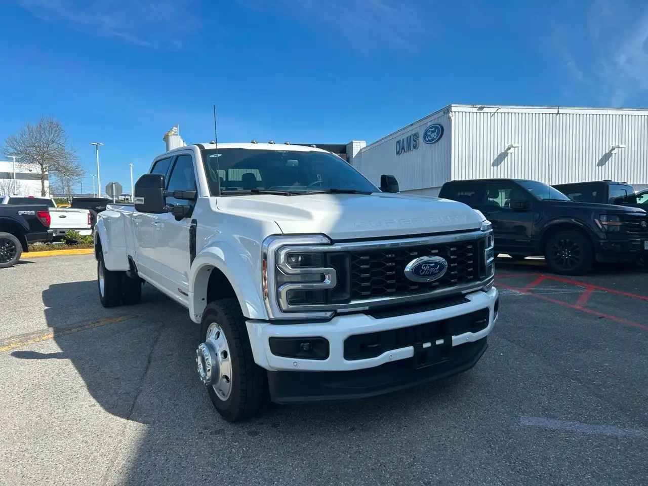 Ford F-450 Super Duty снимка Ford F-450 Super Duty