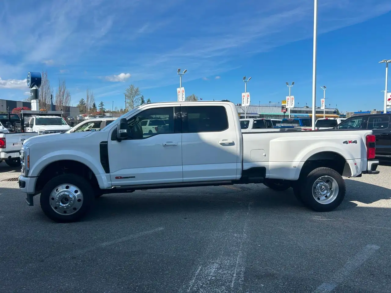 Ford F-450 Super Duty снимка Ford F-450 Super Duty
