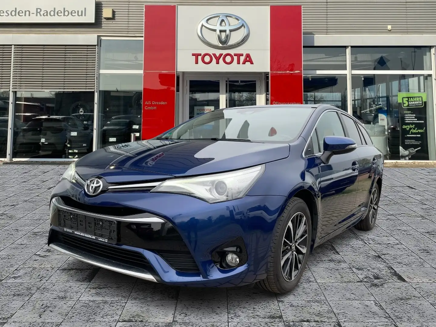 Toyota Avensis TS 1.8 Team D Navi*KAM*SHZ*DAB*LED Niebieski - 2