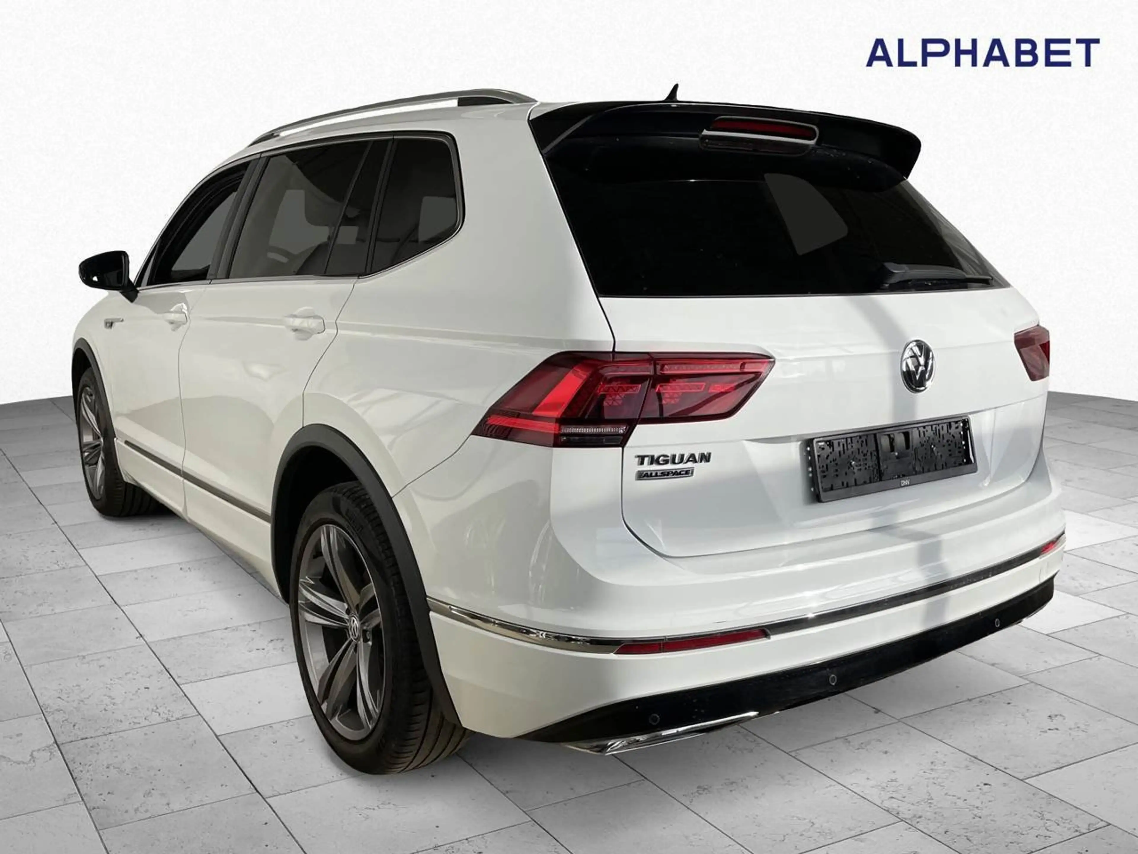 Volkswagen Tiguan Allspace 2.0 TDI Comfortline R-Line AID — photo 8