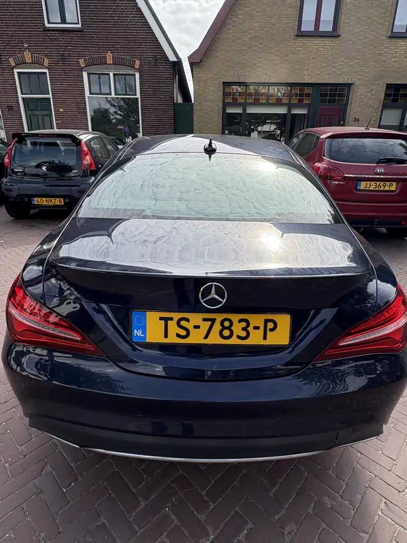 Mercedes-Benz CLA 180 Niebieski - 2