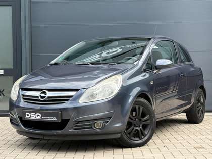 Opel Corsa 1.0-12V Essentia