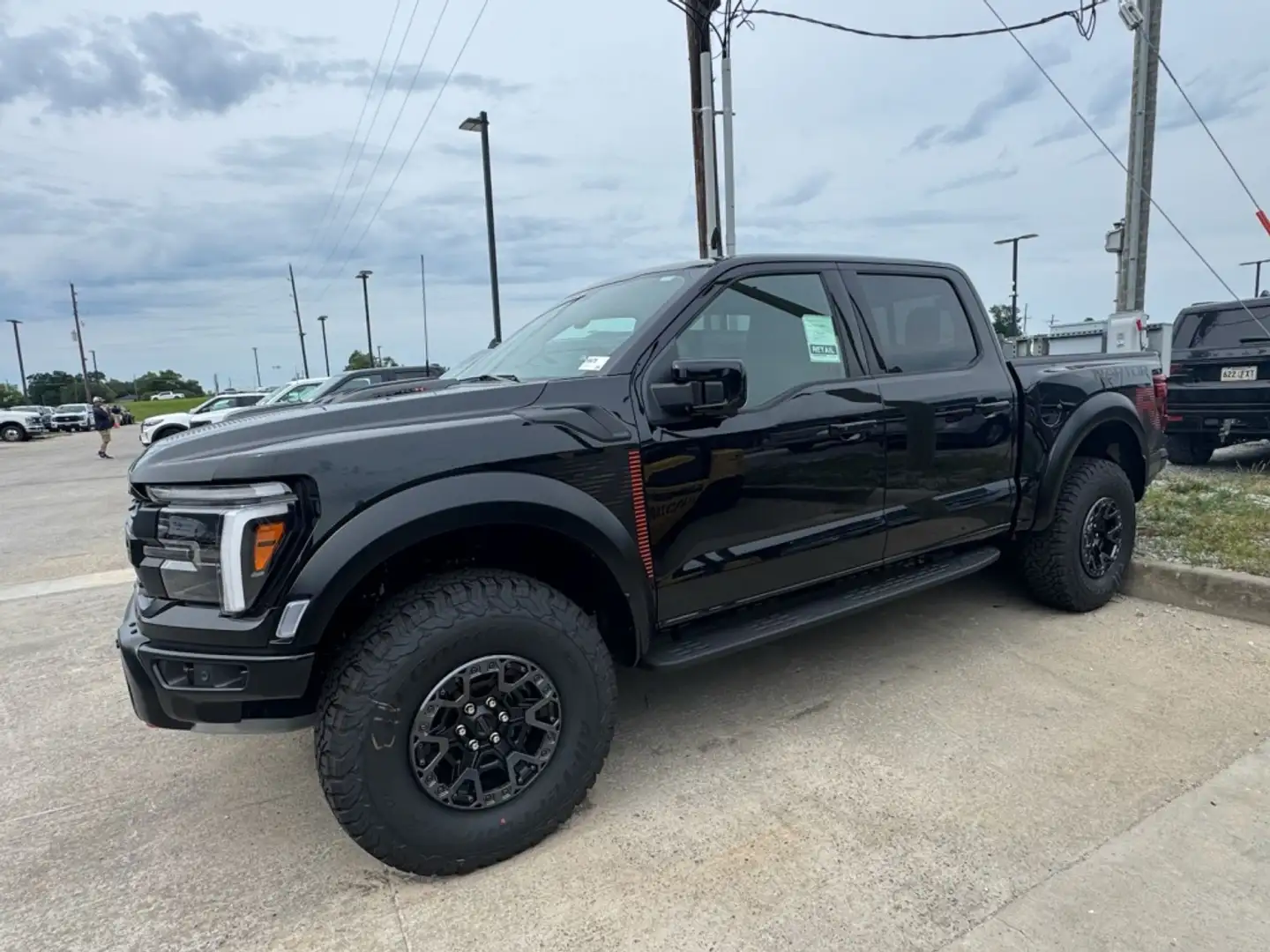 Ford F 150 Raptor R Schwarz - 2