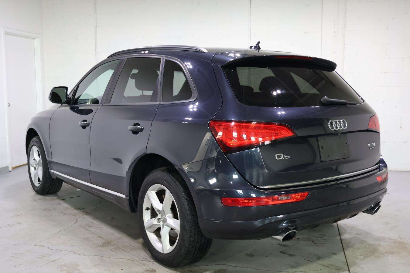 2016 Audi Q5 2.0T Komfort PREMIUM | QUATTRO | CLEAN CARFAX — снимка 1