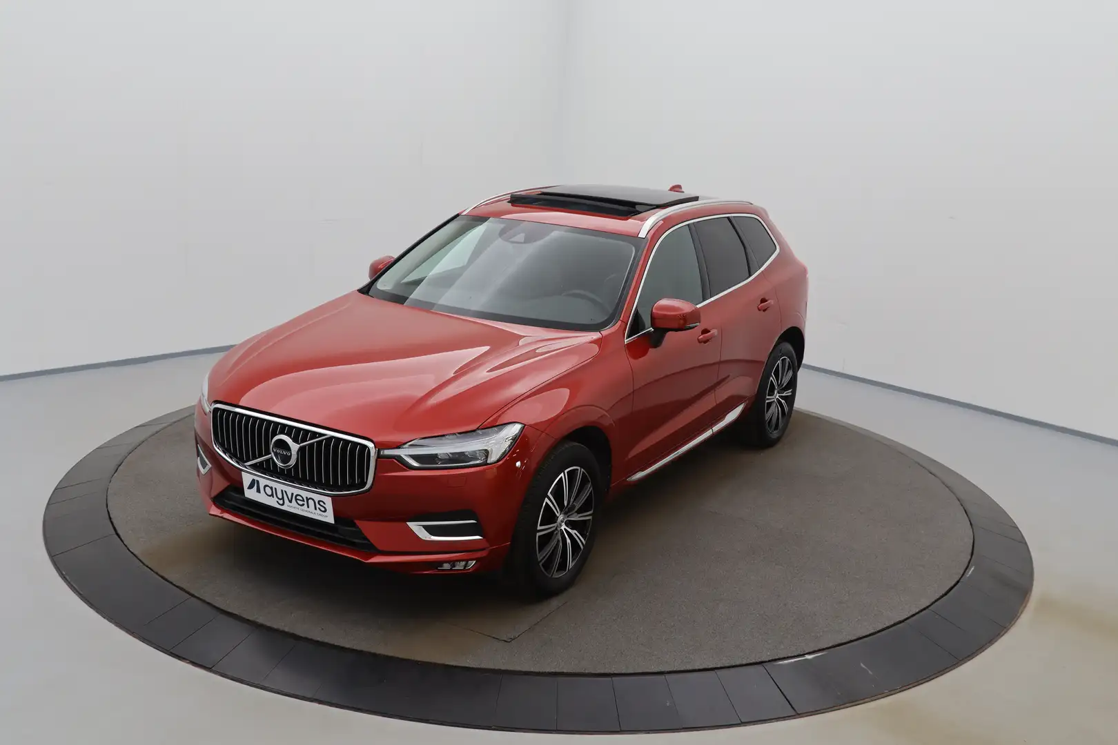 Volvo XC60 2.0 D4 Inscription Geartronic Intellisafe Pro LEDE Червоний - 1