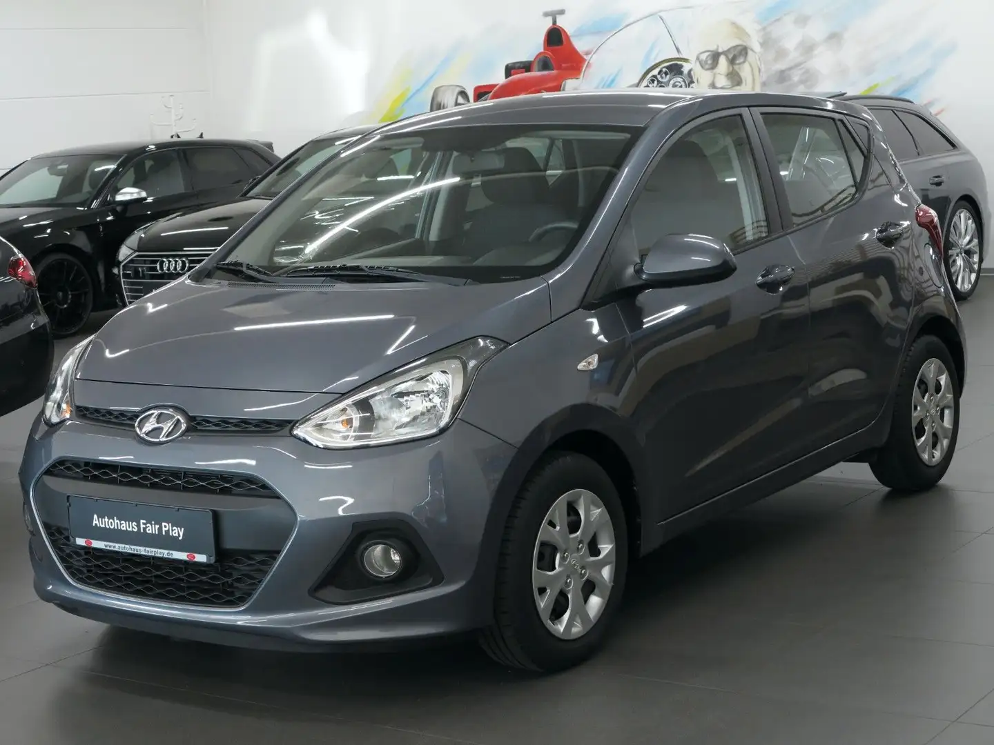 Hyundai i10 Trend Automatik /U-FREI/1.HD/abs. neuwertig! Grau - 1