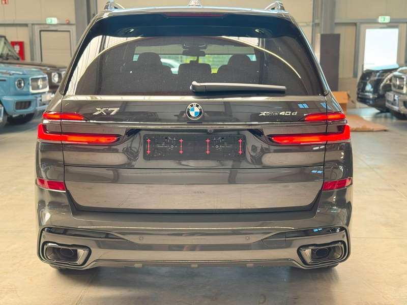 BMW X7 xDrive 40d M Sport PRO B&W SKY EXCLUSIVE FULL — photo 15