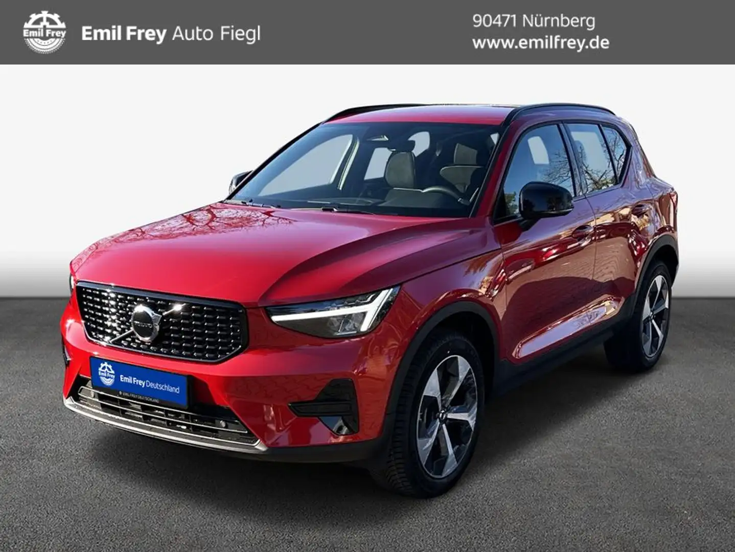 Volvo XC40 XC40 B3 B DKG Plus Dark Rot - 1